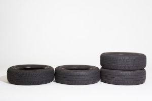 1372268_tires